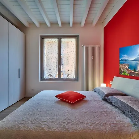 Liberty Apt Varenna Appartement *